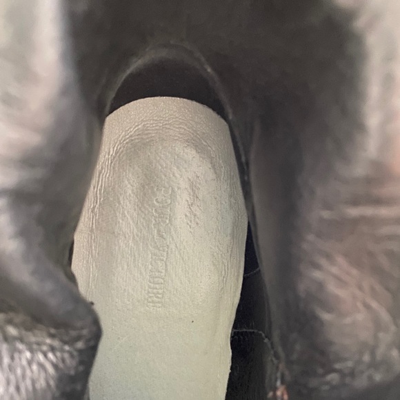 Pour La Victoire Brown Suede Booties / Size 9 - Picture 8 of 8